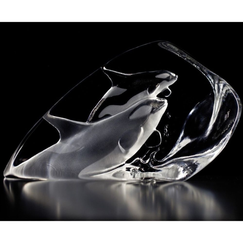 Mats Jonasson Killer Whales Crystal Sculpture Made in Sweden